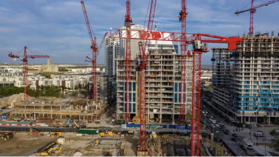 Rental Tower Cranes at Jobsite