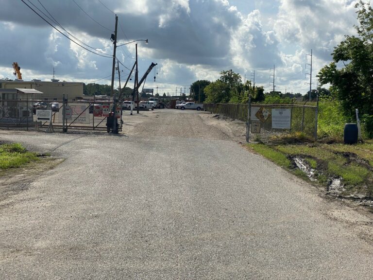 metairie-la-from-road
